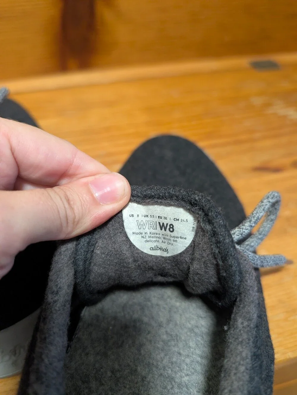 Allbirds Women’s Wool Runners Size 8 Charcoal Gray Merino Wool Sneakers
